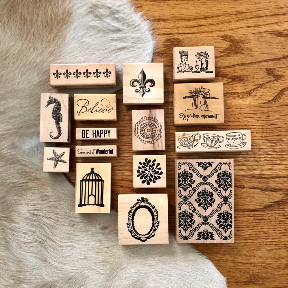 Set of 15 rubber stamps with wooden handles